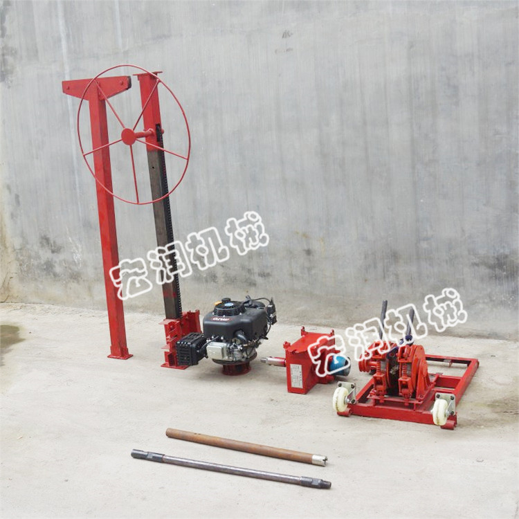 廠(chǎng)家生產(chǎn)汽油取芯機，戶(hù)外取芯勘探鉆機