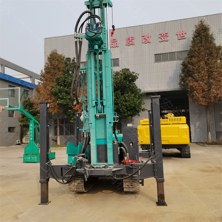 氣動(dòng)水井鉆機運送與維修應注意什么？