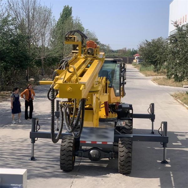 直銷(xiāo)750輪式隧道鉆機，專(zhuān)業(yè)隧道鉆機廠(chǎng)家